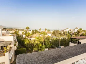 Luxury Penthouse in Medina Banus - Image 4