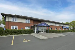 Travelodge Washington A1 (M) Northbound - Image 5
