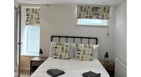 The Hideout (Garden Flat, 4 Dragon Road) - Image 2