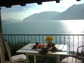 Modern Apartment with Balcony in Vello Italy - Image 5