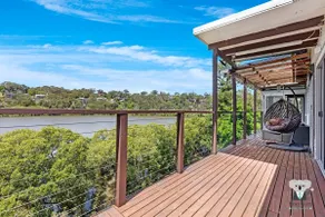 Water Front | Prefect Holiday House with Kayak - Image 5