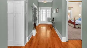 Adelaide Style Accommodation - City to Beach - Free WIFI - Free 3 car parking - Great location - Image 2