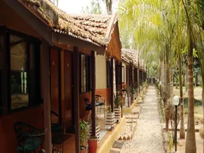 Safari Narayani Hotel - Image 4