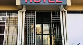 Peace Continental Hotel - Image 4