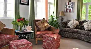 Coconut Walk Beach Apartment - Image 2