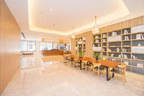 Hanting Hotel Huzhou Aishan Yintai South Street - Image 3