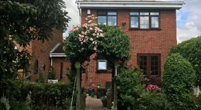 Jen's Friendly Place - Image 5
