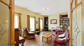 Ash House Bed and Breakfast - Image 4