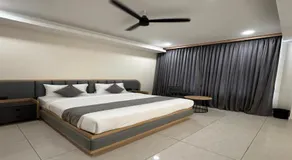 Aditi Hotel and Banquets - Image 2