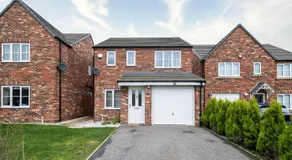 Charming 3 Bedroom Home with Garden near Doncaster - Image 5