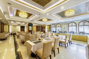 Yinmao Hotel - Image 2