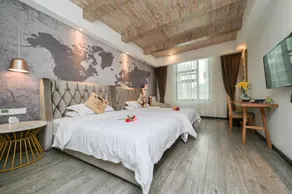 Mountain Lodge - Image 2