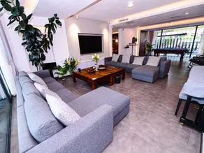 Ease Inn - Image 2