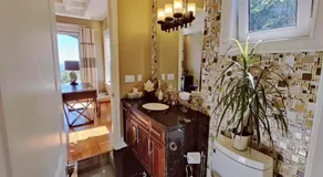 Stunning view in elegant 1 bedroom suite - Image 3