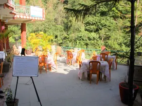 Rishikesh Sadan A Yoga and Spritual Retreat - Image 3