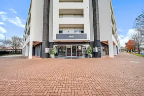 Lakeside 1-Bed with A/C, Parking & Balcony - Image 5