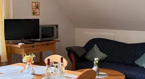 Appartamento adatto alle famiglie con giardino e griglia - Image 2