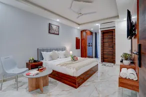 Restin Hotel - Spectrum Mall Road - Sector 101 - Image 2