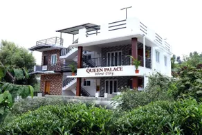 queen palace - Image 4