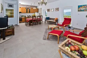Villa Don Dan, Private Pool, Sea Views Near Split - Image 5