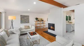Moder charmer 4 BR 3 BA 12 Miles to Seattle, 3 miles to Airport near the mall - Image 2