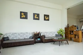 Aili Bin House - Image 5