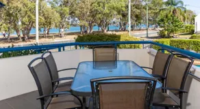 Everything you need including a pool! Karoonda Sands Apartments - Image 4