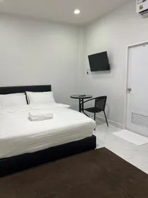 ADNA Single Room near Dannok/1 Mins to Lotus Sadao - Image 2