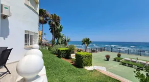 Appartement de vacances convivial et familial avec jardin, piscine et terrasse | Vue jardin | À côté de la plage | Parfait pour le travail à distance - Image 3