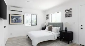 Sunny Studio in the Heart of Venice - B - Image 5