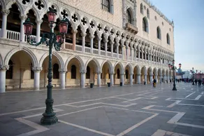 Museums District - Image 2