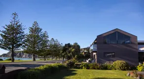 The Hamptons - Image 5