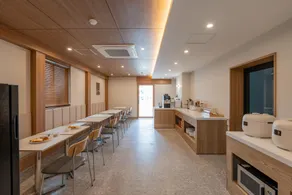 H-avenue Hotel Munhyeon - Image 2