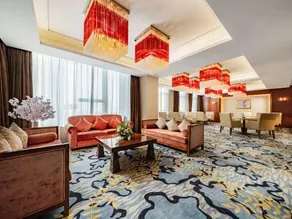 Central City Hotel - Image 5