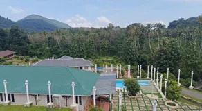 AppleLand City Athirapilly by Hotels Cart - Image 3