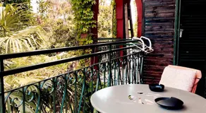 Lord Ape Suites Club - Image 3
