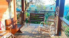 Room inside Casa Castiglia a Woodhouse with shared terrace with Beautiful View Madonie Park - Image 5