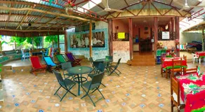 Yaxche Centro Hostal y Camping - Image 2