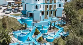 Hotel y Termales Castillo Del Lago Guatape - Image 2