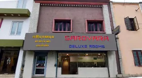Sarovara Deluxe Rooms - Image 2