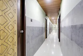 Hotel O Madhapur VIP Hills - Image 3