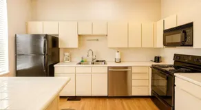 Soulard 2BR Balcony Free Parking Walk to Dining - Image 5
