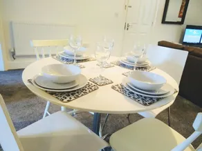 Modern comfy 2-Bedroom flat in St Helens - Image 3