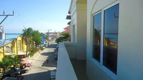 San Pedro Ocean Paradise - Image 2