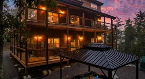 Luxury Arcade Cabin with Hot Tub and Mountain Views Sleeps 12 - Image 5