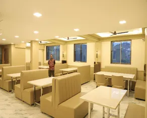 Hotel Devanshri - Image 2