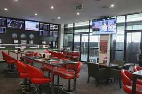 Acacia Ridge Hotel - Image 4