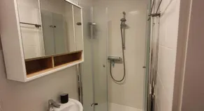 Gemütliche Wohnung *zentral* *Netflix* *Parkplatz* - Image 5