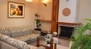 Villa Giulia - Sicilian Luxury Garden - Image 2