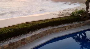 Nalu Villa - Image 5
